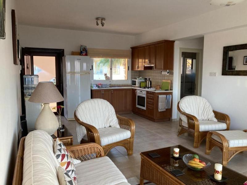 Marina Apartment B 16 - Tatlisu Trnc Akanthou Exterior photo